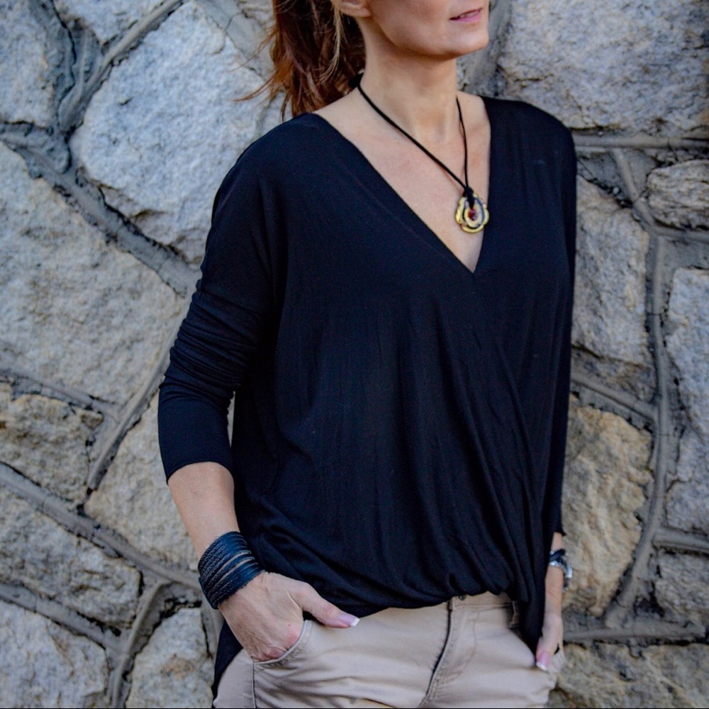 Figure Flattering Draped Crossfront Hi/Lo Top - Picture 2 of 8